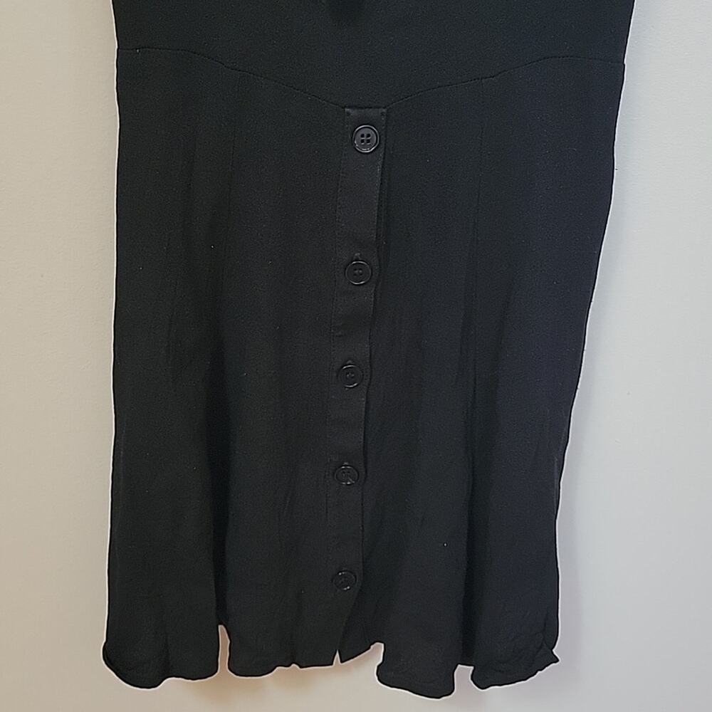 Reformation Kimmy Little Black Dress Front Knot and Buttons Sz 4 - Picture 4 of 9